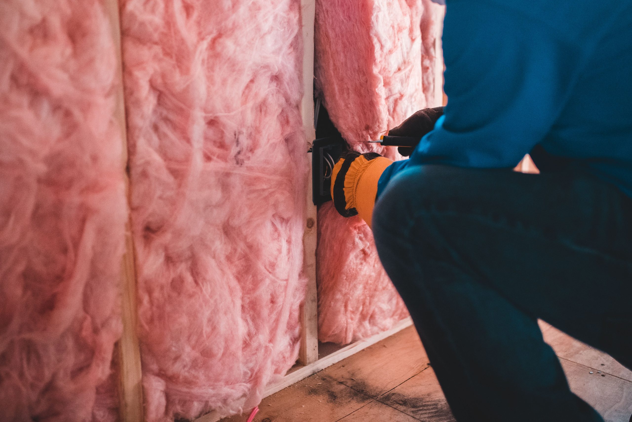 Cañería exterior aislada con material térmico para evitar congelamiento en invierno