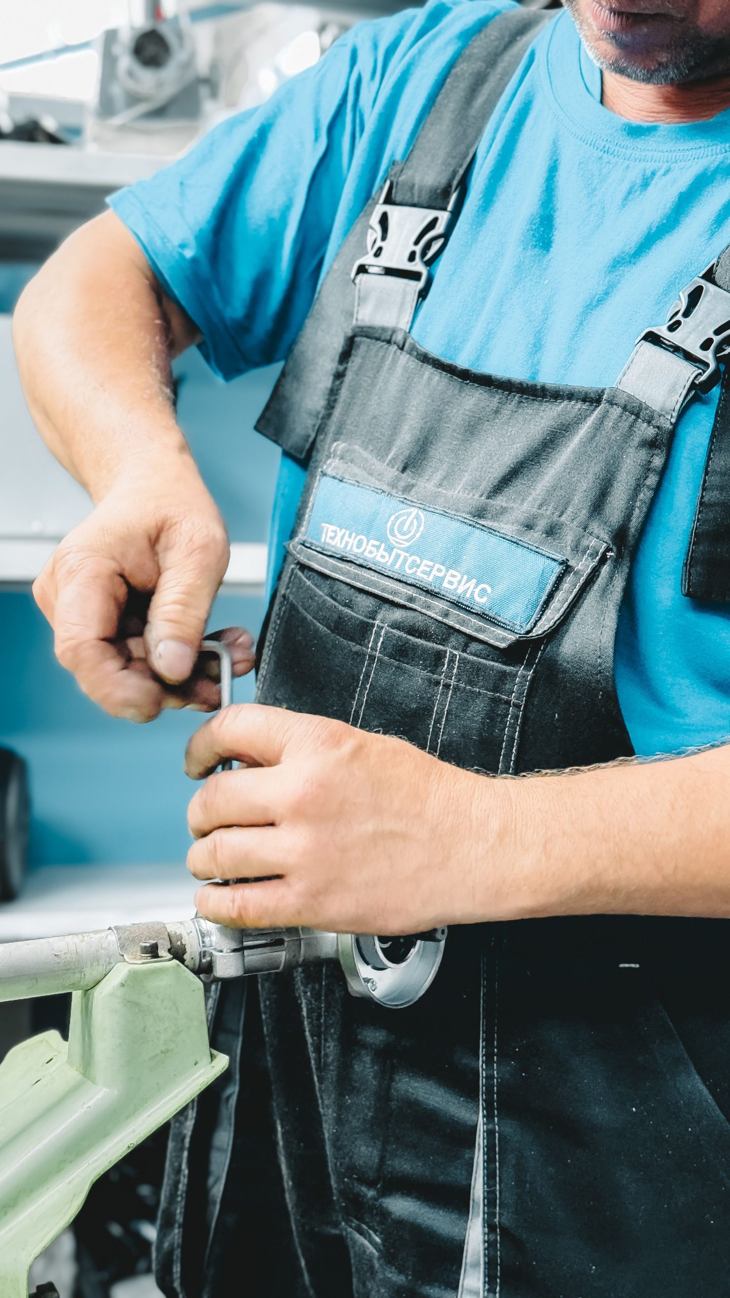 Gasfiter profesional trabajando
